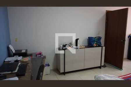 Casa à venda com 300m², 4 quartos e 1 vagaQuarto suite 2