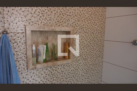 Casa à venda com 300m², 4 quartos e 1 vagaBanheiro do Quarto suite 2