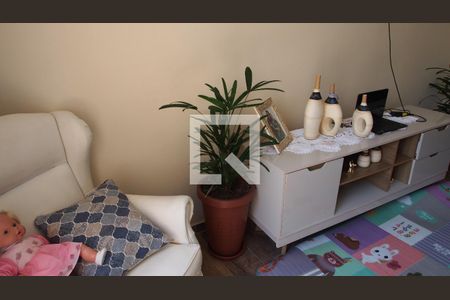 Casa à venda com 300m², 4 quartos e 1 vagaSala