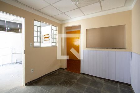 Sala de casa de condomínio para alugar com 1 quarto, 35m² em Gradim, São Gonçalo