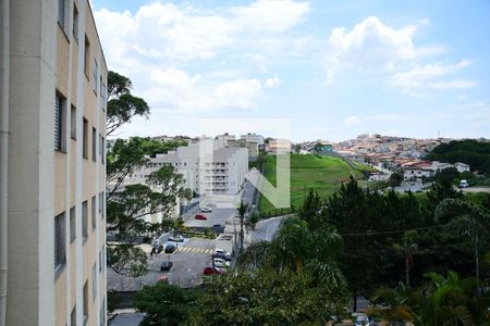 Sala de apartamento para alugar com 2 quartos, 60m² em Jardim Caiapia, Cotia