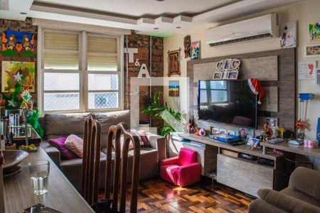 Sala de apartamento para alugar com 2 quartos, 56m² em Cristal, Porto Alegre