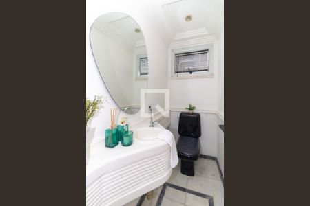 Apartamento à venda com 310m², 4 quartos e 3 vagasLavabo - cobertura 