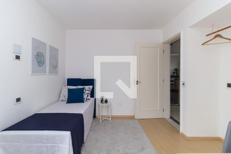 Apartamento à venda com 310m², 4 quartos e 3 vagasQuarto 3
