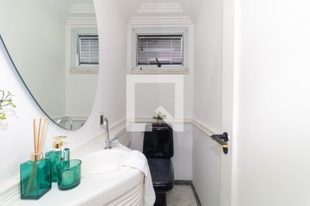 Apartamento à venda com 310m², 4 quartos e 3 vagasLavabo - cobertura 