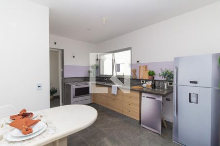 Apartamento à venda com 310m², 4 quartos e 3 vagasCozinha 