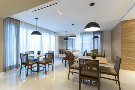 Studio à venda com 52m², 1 quarto e 1 vaga Studio à venda com 52m², 1 quarto e 1 vagaÁrea comum - Salão de festas