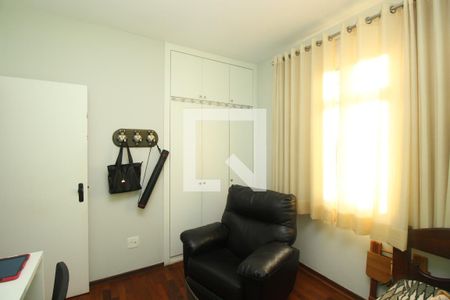 Quarto de apartamento à venda com 3 quartos, 98m² em Buritis, Belo Horizonte