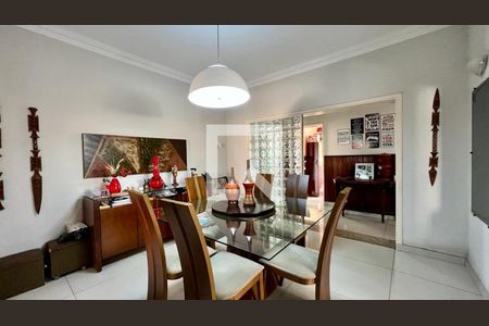 Sala de casa à venda com 4 quartos, 482m² em Nova Vista, Belo Horizonte