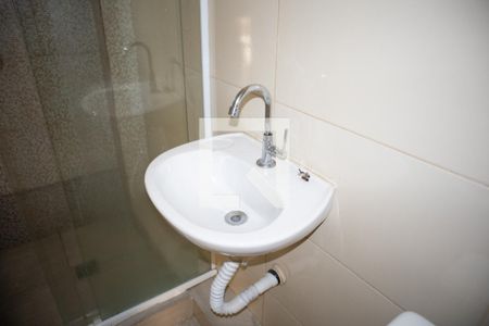 Banheiro de apartamento para alugar com 1 quarto, 50m² em Vila Guilherme, São Paulo