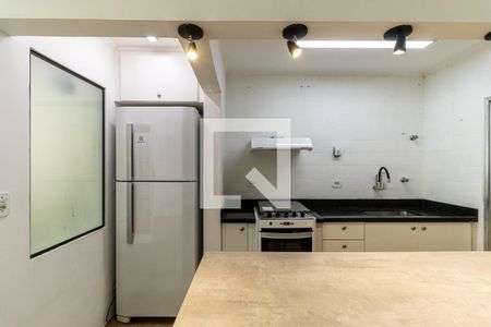 Cozinha de kitnet/studio para alugar com 1 quarto, 39m² em Santa Cecilia, São Paulo