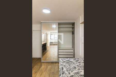 Studio - Armário de kitnet/studio para alugar com 1 quarto, 39m² em Santa Cecilia, São Paulo