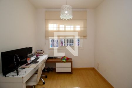 Casa à venda com 386m², 4 quartos e 4 vagasQuarto 1