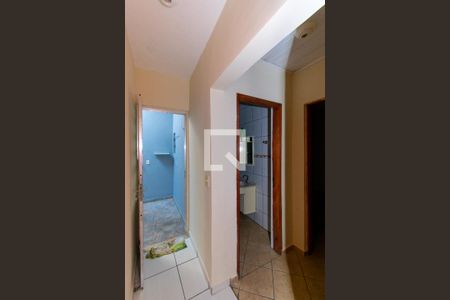 Casa para alugar com 67m², 2 quartos e 1 vagaCorredor