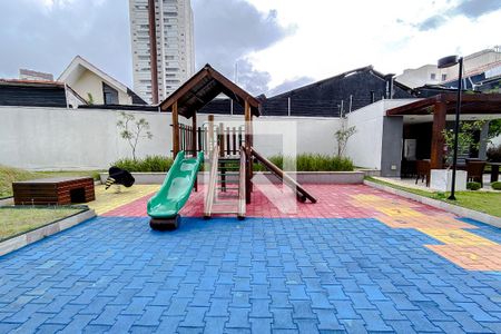 Apartamento à venda com 85m², 2 quartos e 2 vagasÁrea comum - Playground