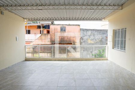 Casa para alugar com 80m², 2 quartos e 1 vaga Casa para alugar com 80m², 2 quartos e 1 vagaTerraço