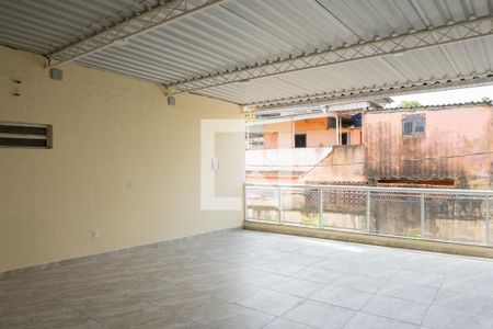 Casa para alugar com 80m², 2 quartos e 1 vaga Casa para alugar com 80m², 2 quartos e 1 vagaTerraço