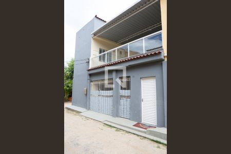 Casa para alugar com 80m², 2 quartos e 1 vaga Casa para alugar com 80m², 2 quartos e 1 vagaFachada