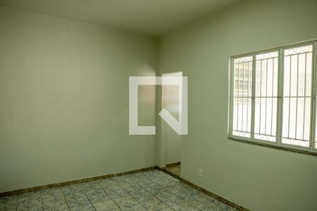 Casa para alugar com 80m², 2 quartos e 1 vaga Casa para alugar com 80m², 2 quartos e 1 vagaSuíte
