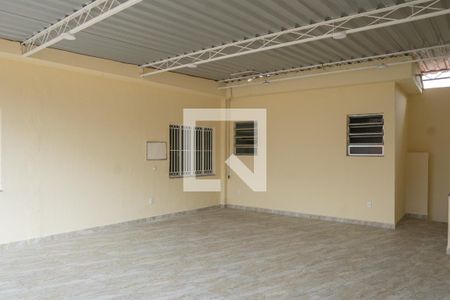Casa para alugar com 80m², 2 quartos e 1 vaga Casa para alugar com 80m², 2 quartos e 1 vagaTerraço