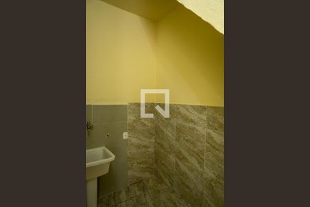 Casa para alugar com 80m², 2 quartos e 1 vaga Casa para alugar com 80m², 2 quartos e 1 vagaÁrea de Serviço