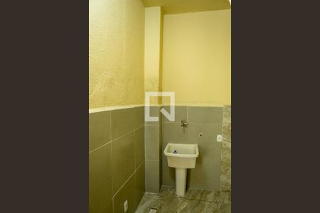 Casa para alugar com 80m², 2 quartos e 1 vaga Casa para alugar com 80m², 2 quartos e 1 vagaÁrea de Serviço