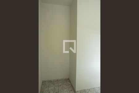 Casa para alugar com 80m², 2 quartos e 1 vaga Casa para alugar com 80m², 2 quartos e 1 vagaQuarto