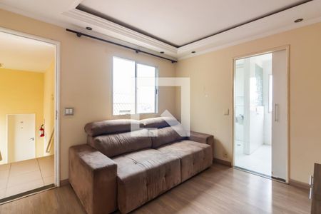 Sala  de apartamento para alugar com 2 quartos, 52m² em Santa Maria, Osasco