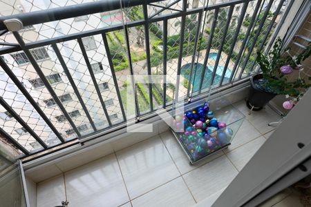 Varanda de apartamento à venda com 2 quartos, 54m² em Vila Liviero, São Paulo