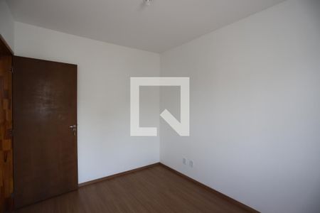 QUARTO 02 de apartamento para alugar com 2 quartos, 48m² em Jardim Casa Branca, Suzano
