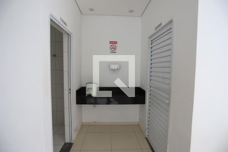 Apartamento para alugar com 48m², 2 quartos e 1 vagaÁrea comum - Salão de festas