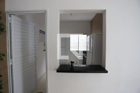 Apartamento para alugar com 48m², 2 quartos e 1 vagaÁrea comum - Salão de festas