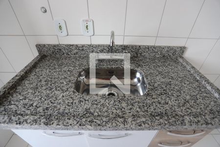 Apartamento para alugar com 48m², 2 quartos e 1 vagaCOZINHA