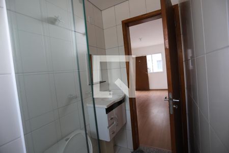 Apartamento para alugar com 48m², 2 quartos e 1 vagaBANHEIRO