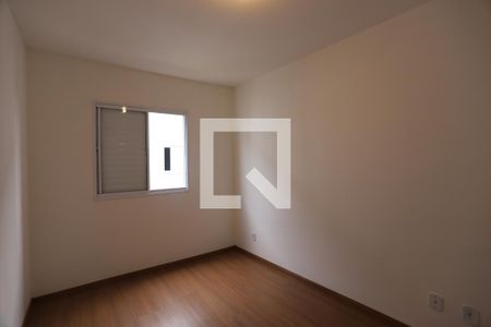 QUARTO 01 de apartamento para alugar com 2 quartos, 48m² em Jardim Casa Branca, Suzano