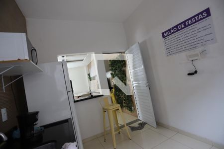 Apartamento para alugar com 48m², 2 quartos e 1 vagaÁrea comum - Salão de festas