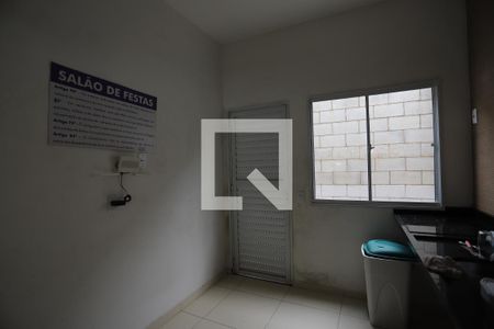 Apartamento para alugar com 48m², 2 quartos e 1 vagaÁrea comum - Salão de festas