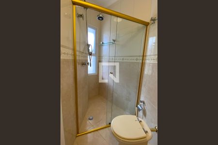 Casa de condomínio à venda com 414m², 4 quartos e 3 vagasBanheiro da Suíte 2