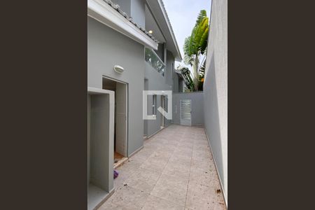 Casa de condomínio à venda com 414m², 4 quartos e 3 vagasCorredor
