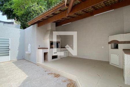 Casa de condomínio à venda com 414m², 4 quartos e 3 vagasChurrasqueira