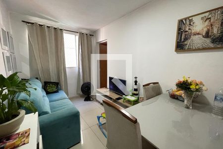 Sala de apartamento para alugar com 2 quartos, 40m² em Engenho do Porto, Duque de Caxias