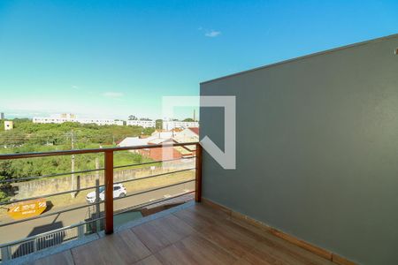 Casa à venda com 152m², 3 quartos e 2 vagas Casa à venda com 152m², 3 quartos e 2 vagasVaranda