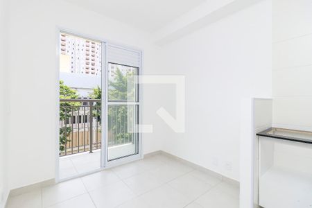Sala de apartamento para alugar com 1 quarto, 28m² em Jardim Caravelas, São Paulo
