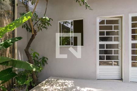 Casa para alugar com 40m², 1 quarto e sem vagaFachada interna do imóvel