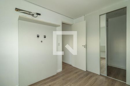 Quarto 2 de apartamento para alugar com 2 quartos, 48m² em Protásio Alves, Porto Alegre