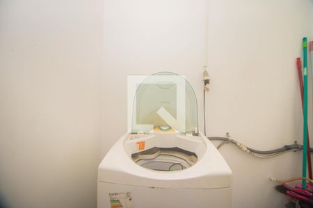 Apartamento à venda com 58m², 2 quartos e sem vagaCozinha e Área de Serviço