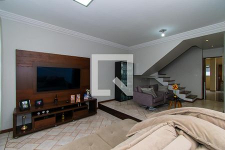 Sala de casa à venda com 3 quartos, 223m² em Vila Antonieta, São Paulo