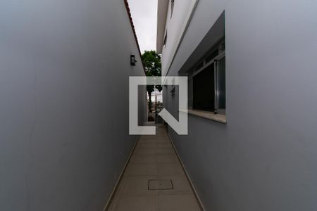 Casa para alugar com 223m², 3 quartos e 4 vagas Casa para alugar com 223m², 3 quartos e 4 vagasCorredor Externo