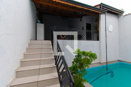 Casa para alugar com 223m², 3 quartos e 4 vagas Casa para alugar com 223m², 3 quartos e 4 vagasPiscina