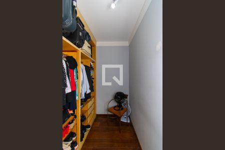 Casa para alugar com 223m², 3 quartos e 4 vagas Casa para alugar com 223m², 3 quartos e 4 vagasCloset da suíte